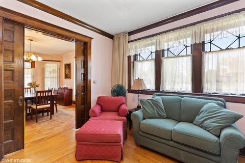 500 Barrett St, Elgin, IL 60120 photo 6