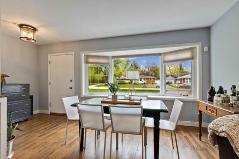 528 S Beverly St, Wheaton, IL 60187 photo 4