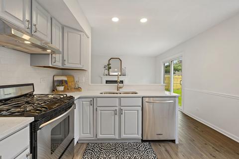 310 Cornell Ln, Algonquin, IL 60102 photo 15