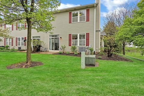 2932 Falling Waters Ln, Lindenhurst, IL 60046 photo 5