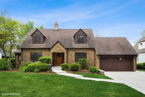334 S Maple St, Itasca, IL 60143 photo 2
