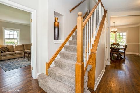334 S Maple St, Itasca, IL 60143 photo 3