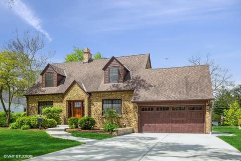 334 S Maple St, Itasca, IL 60143 photo 1