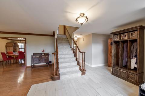 32 W796 Army Trail Rd, Wayne, IL 60184 photo 4
