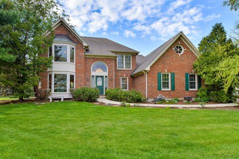 32 W796 Army Trail Rd, Wayne, IL 60184 photo 2