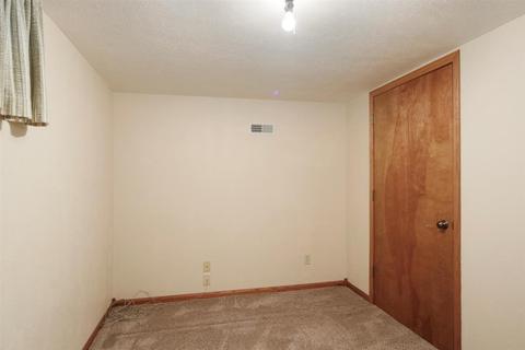 102 W Lincoln St, Normal, IL 61761 photo 32