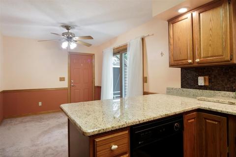 102 W Lincoln St, Normal, IL 61761 photo 18