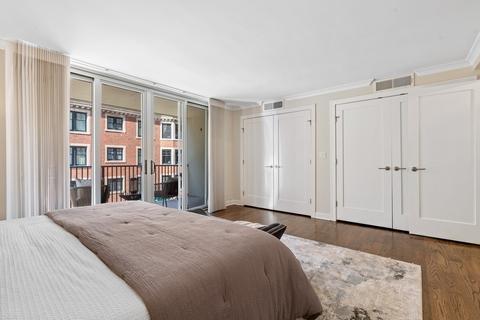 1 E Schiller St #3D, Chicago, IL 60610 photo 22