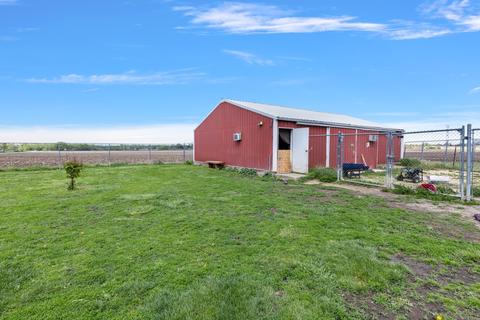 7945 Knapp Rd, Winnebago, IL 61088 photo 40