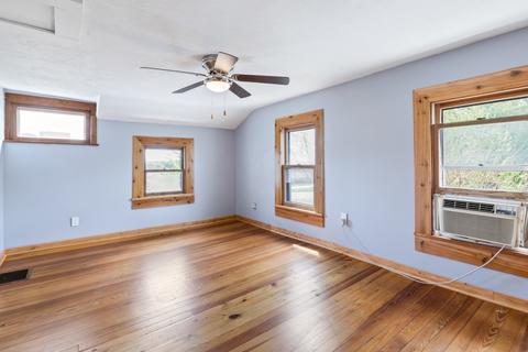 7945 Knapp Rd, Winnebago, IL 61088 photo 26