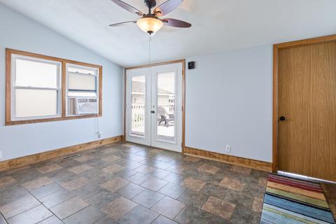 7945 Knapp Rd, Winnebago, IL 61088 photo 13
