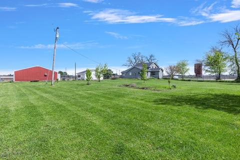 7945 Knapp Rd, Winnebago, IL 61088 photo 43