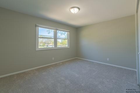 380 Grandview Ct, Algonquin, IL 60102 photo 8