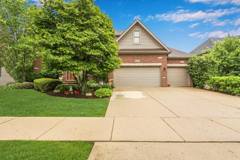 2241 Red Maple Ln, Aurora, IL 60502 photo 4