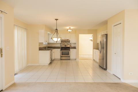 228 Lido Trl, Bartlett, IL 60103 photo 6