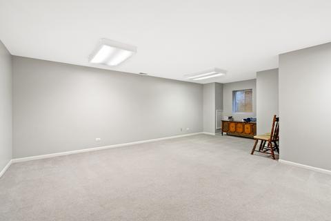 84 N Mill Rd, Addison, IL 60101 photo 15