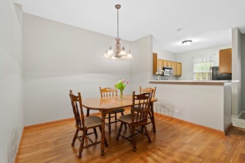 84 N Mill Rd, Addison, IL 60101 photo 4
