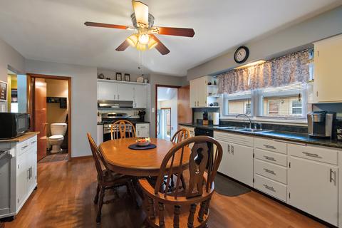 17543 Bernadine St, Lansing, IL 60438 photo 4