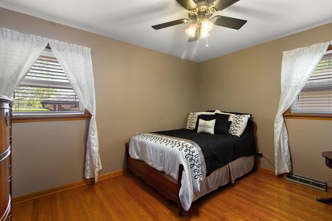 17543 Bernadine St, Lansing, IL 60438 photo 9