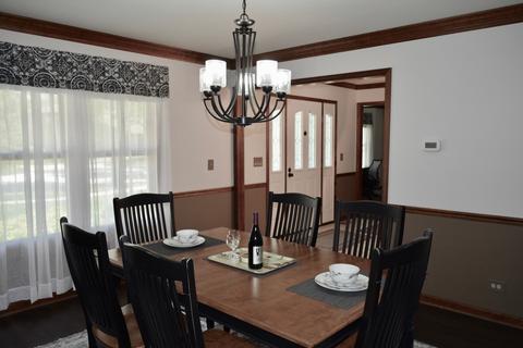 1630 Walnut Ct, Wheaton, IL 60189 photo 5