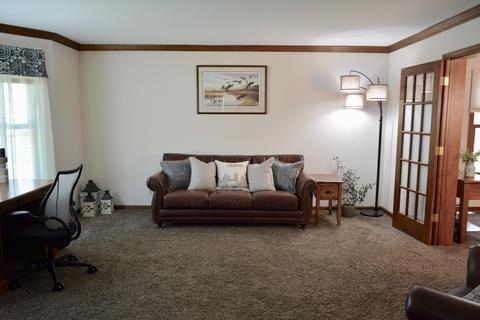 1630 Walnut Ct, Wheaton, IL 60189 photo 8