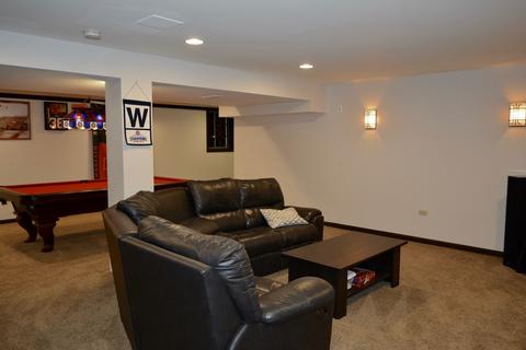 1630 Walnut Ct, Wheaton, IL 60189 photo 25