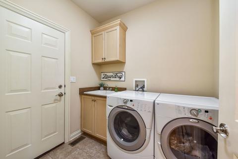 105 Travers Ave, Wheaton, IL 60187 photo 16