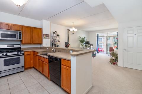 656 Pearson St #310C, Des Plaines, IL 60016 photo 5