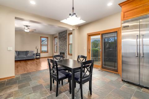 1051 Amaranth Dr, Aurora, IL 60504 photo 5