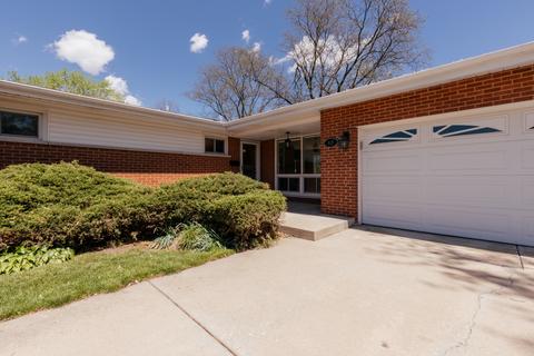 416 E Atwater Ave, Elmhurst, IL 60126 photo 4