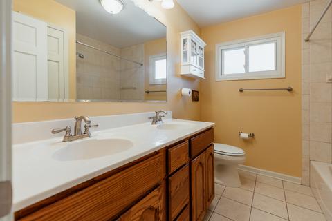 416 E Atwater Ave, Elmhurst, IL 60126 photo 18