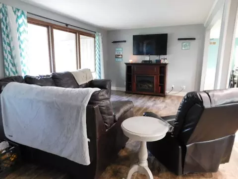 24308 S Marble Rd, Channahon, IL 60410 photo 4
