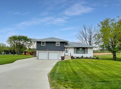 882 Skyline Dr, Freeport, IL 61032 photo 32
