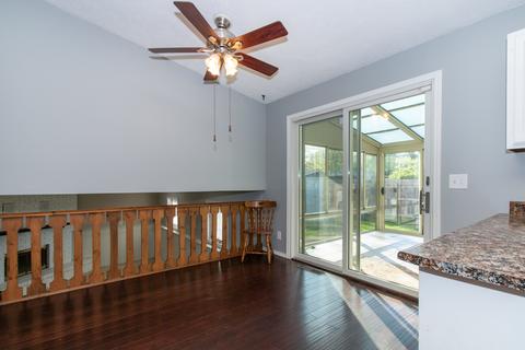 17 Yew Ct, Bloomington, IL 61701 photo 8