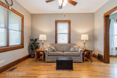 216 E 20th Ct, Lockport, IL 60441 photo 4