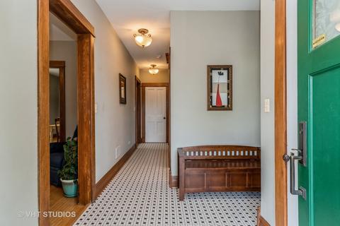 216 E 20th Ct, Lockport, IL 60441 photo 3