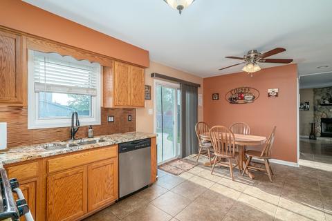 2117 Three Forks Dr, Plainfield, IL 60586 photo 6