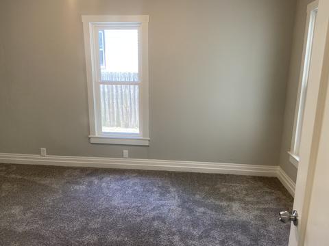 918 E Locust St, Bloomington, IL 61701 photo 11