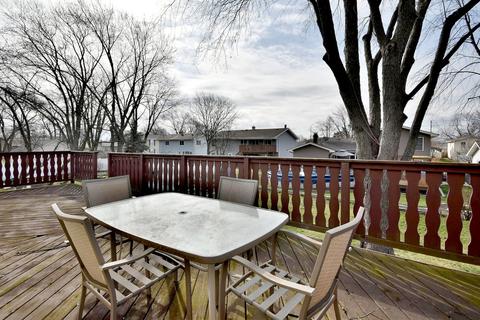 1285 Newcastle Ln, Hoffman Estates, IL 60169 photo 18
