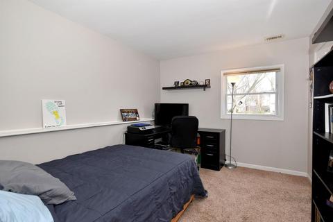 1285 Newcastle Ln, Hoffman Estates, IL 60169 photo 15