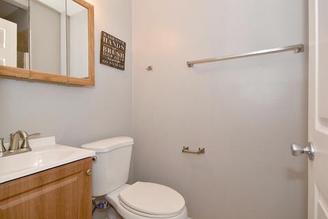 1285 Newcastle Ln, Hoffman Estates, IL 60169 photo 16
