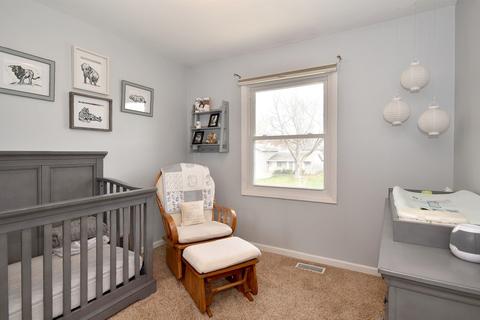 1285 Newcastle Ln, Hoffman Estates, IL 60169 photo 12