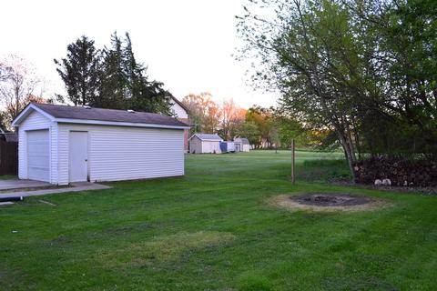 145 E 1st St, Braidwood, IL 60408 photo 16