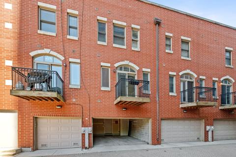 317 E 17th St, Chicago, IL 60616 photo 40