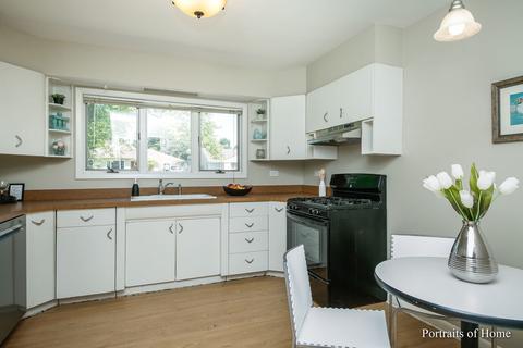 706 Webster Ave, Wheaton, IL 60187 photo 8