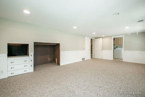 706 Webster Ave, Wheaton, IL 60187 photo 16