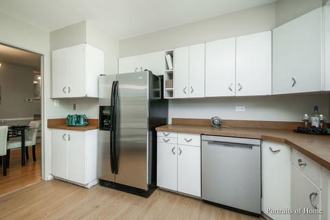 706 Webster Ave, Wheaton, IL 60187 photo 9