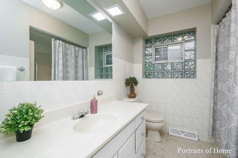 812 Webster Ave, Wheaton, IL 60187 photo 12