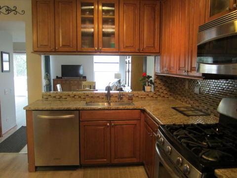 211 Half Moon Cir, Aurora, IL 60504 photo 5