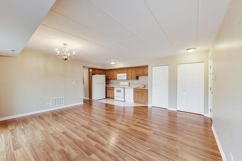 7326 40th St #4D, Lyons, IL 60534 photo 4